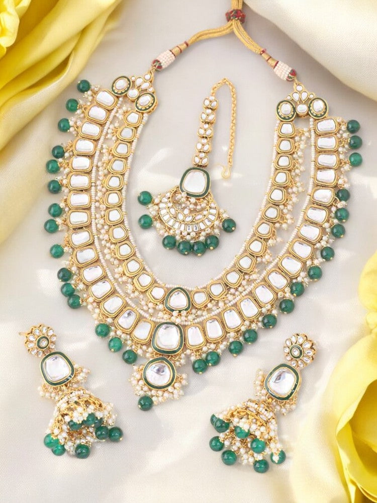 Emerald Archisha Kundan Jewellery Set1