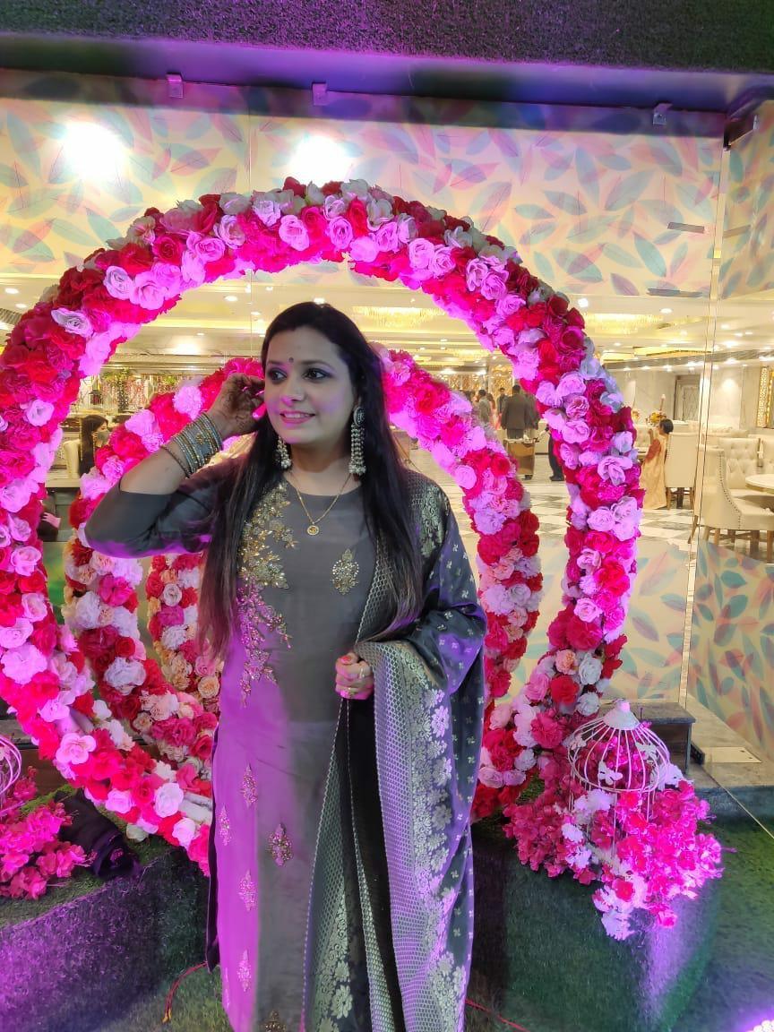 Ivory Heer Designer Earrings - Bling Bag