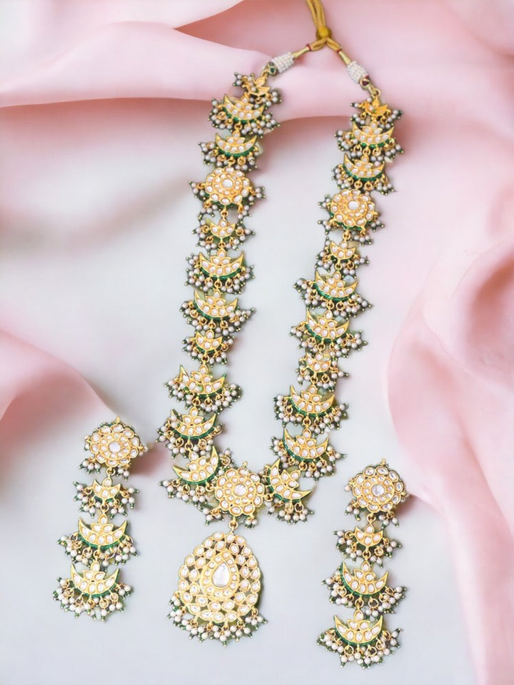 Emerald Kinza Jewellery Set