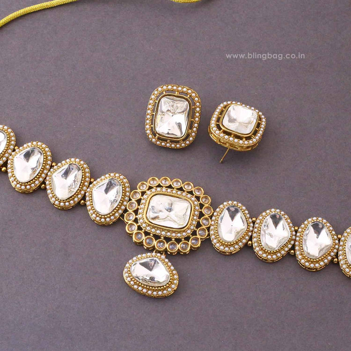 Ivory Eriya Kundan Jewellery Set - New Arrival