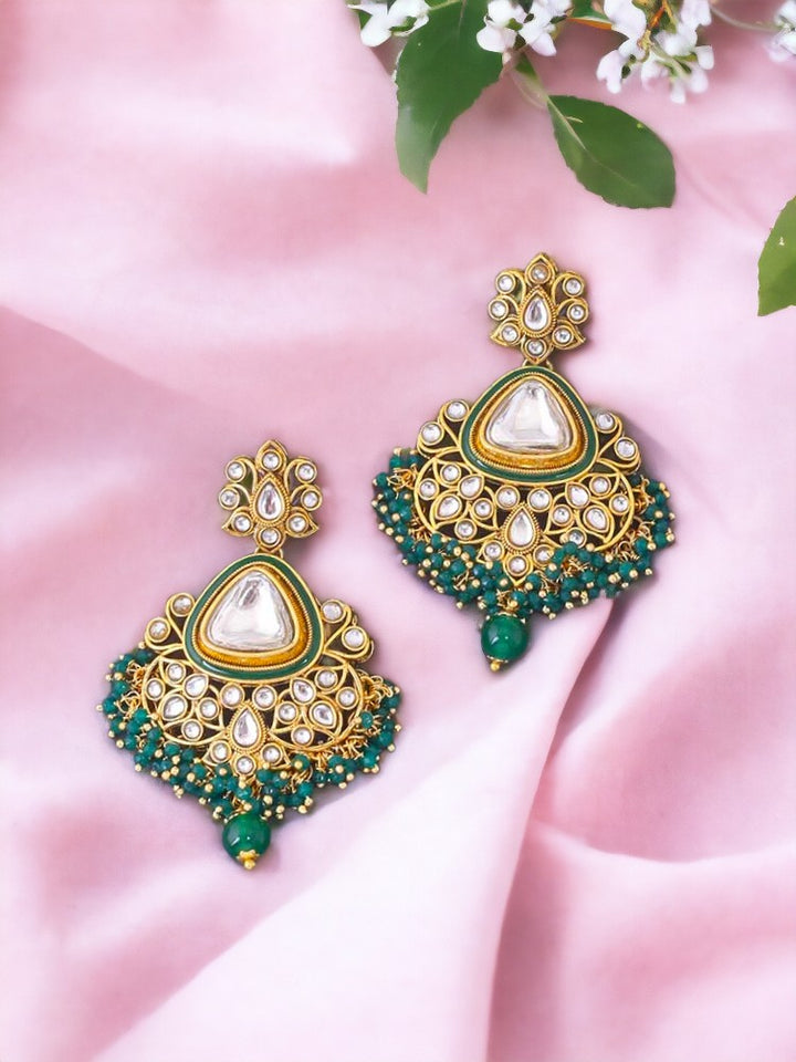 Emerald Nazriya Danglers