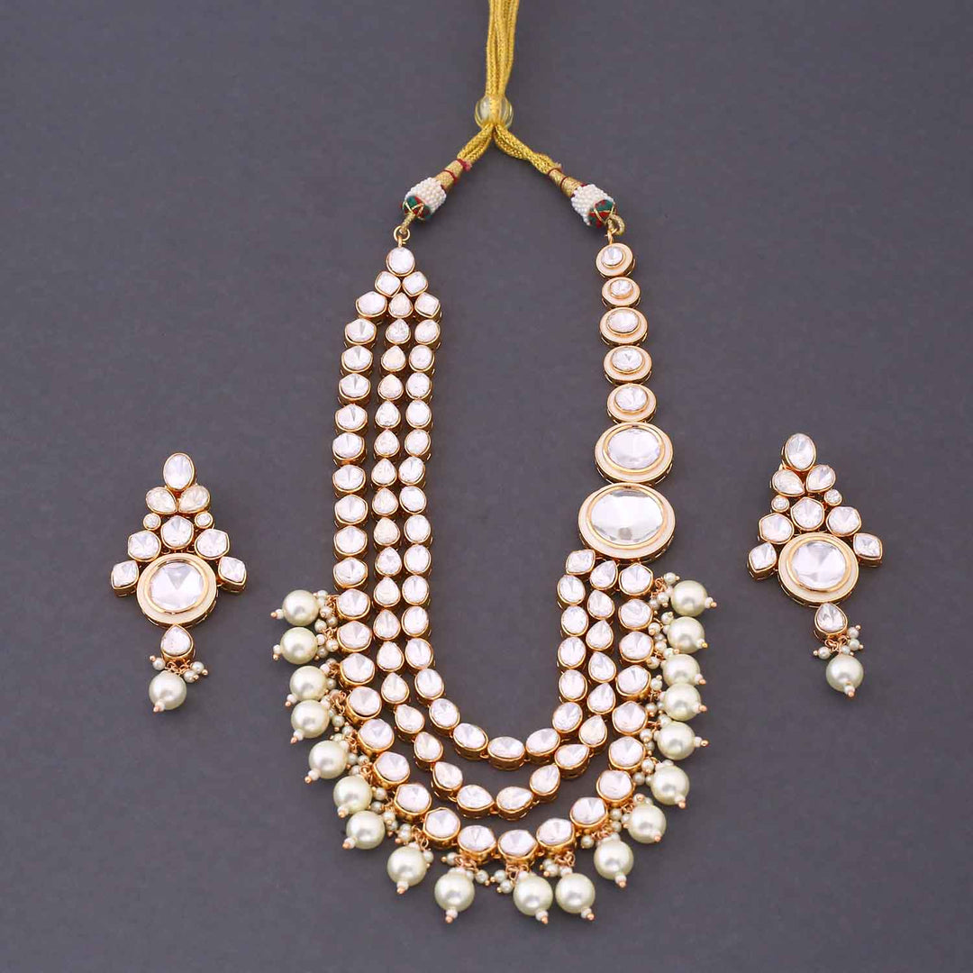 Ivory Vashti Jewellery Set