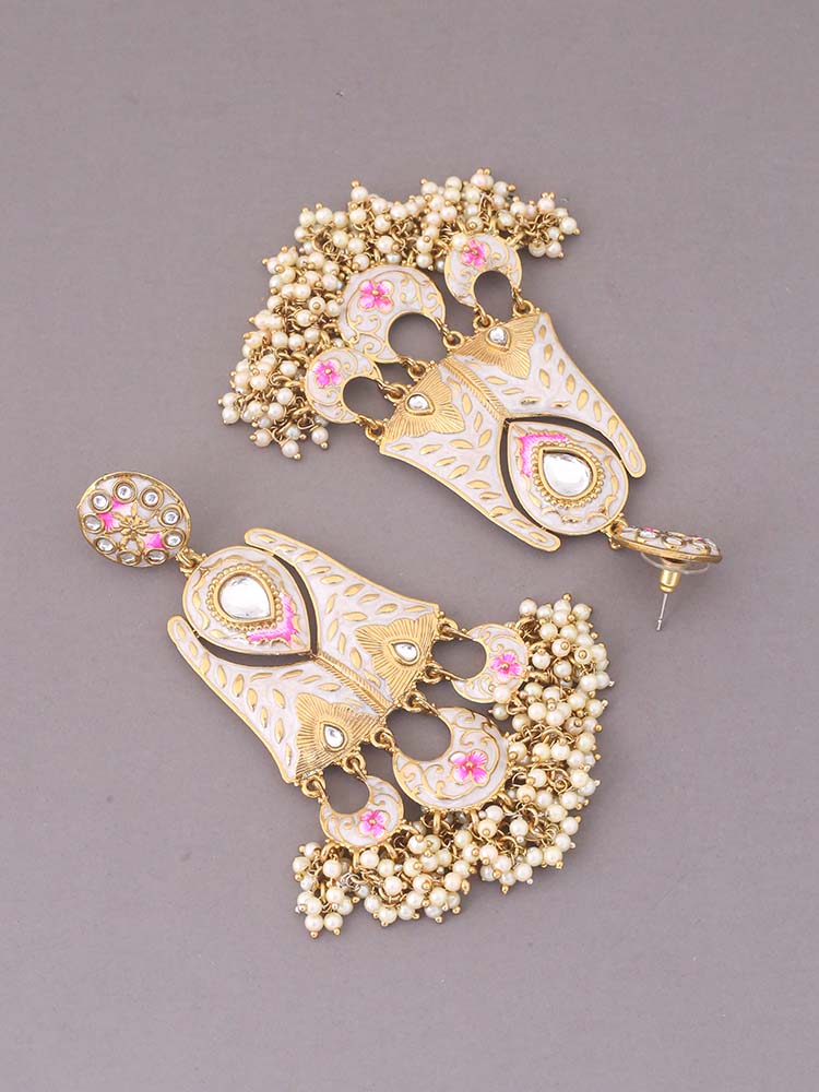 Ivory Toshi Chandbalis