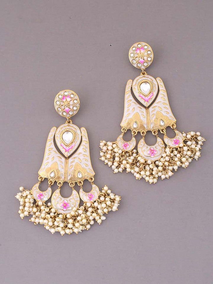 Ivory Toshi Chandbalis