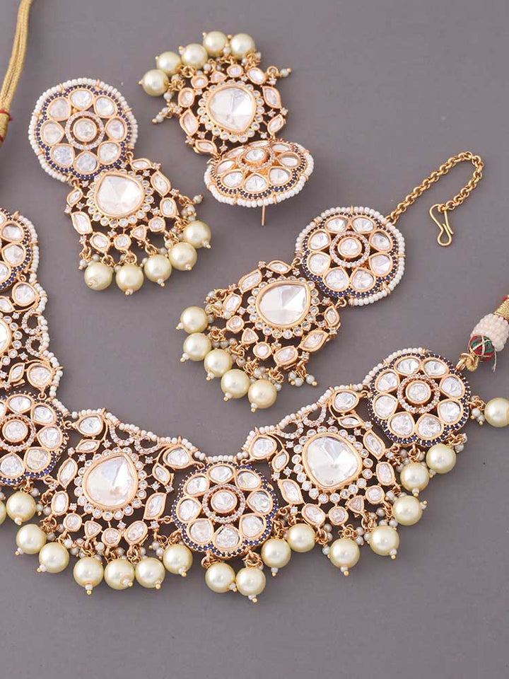 Golden Dhurvita Kundan Jewellery Set