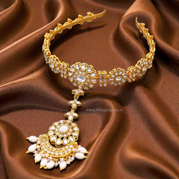 Golden Jagvi Hairband With Tikka