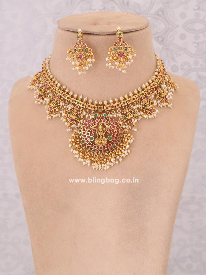 Multicolor Vedavati Temple Jewellery Set