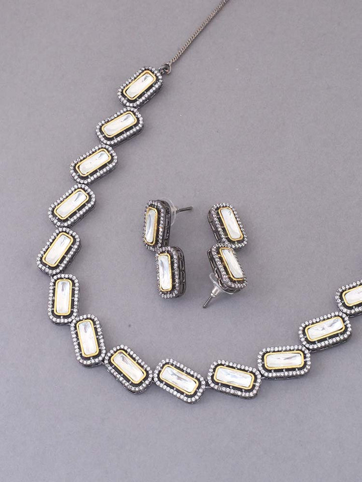 Antique Bronwen Jewellery Set