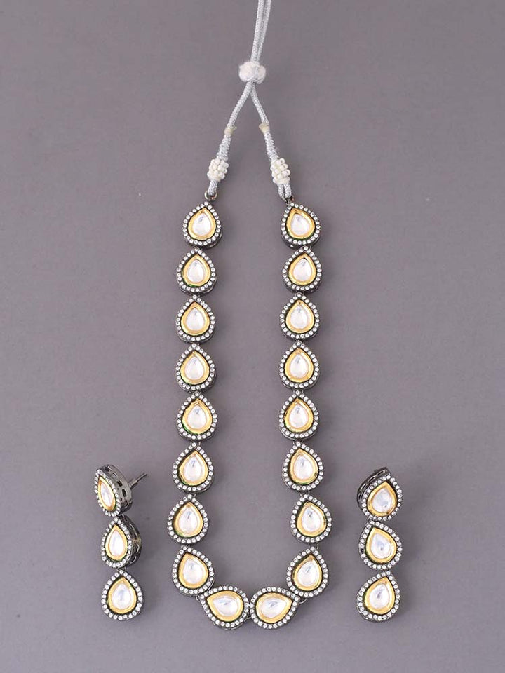 Antique Demi Jewellery Set