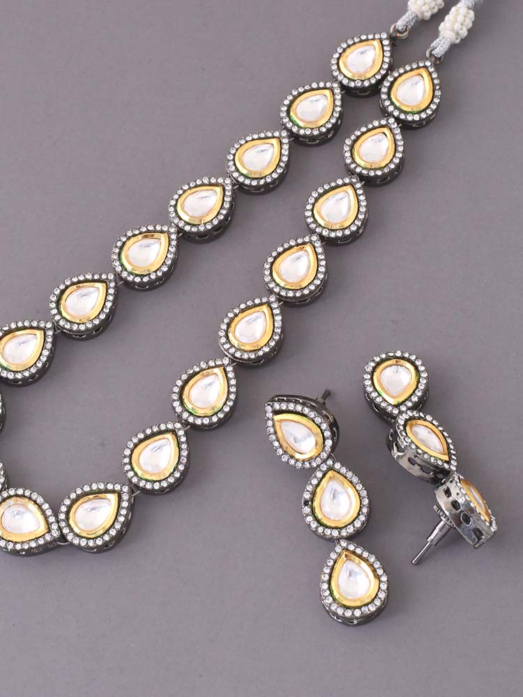 Antique Demi Jewellery Set