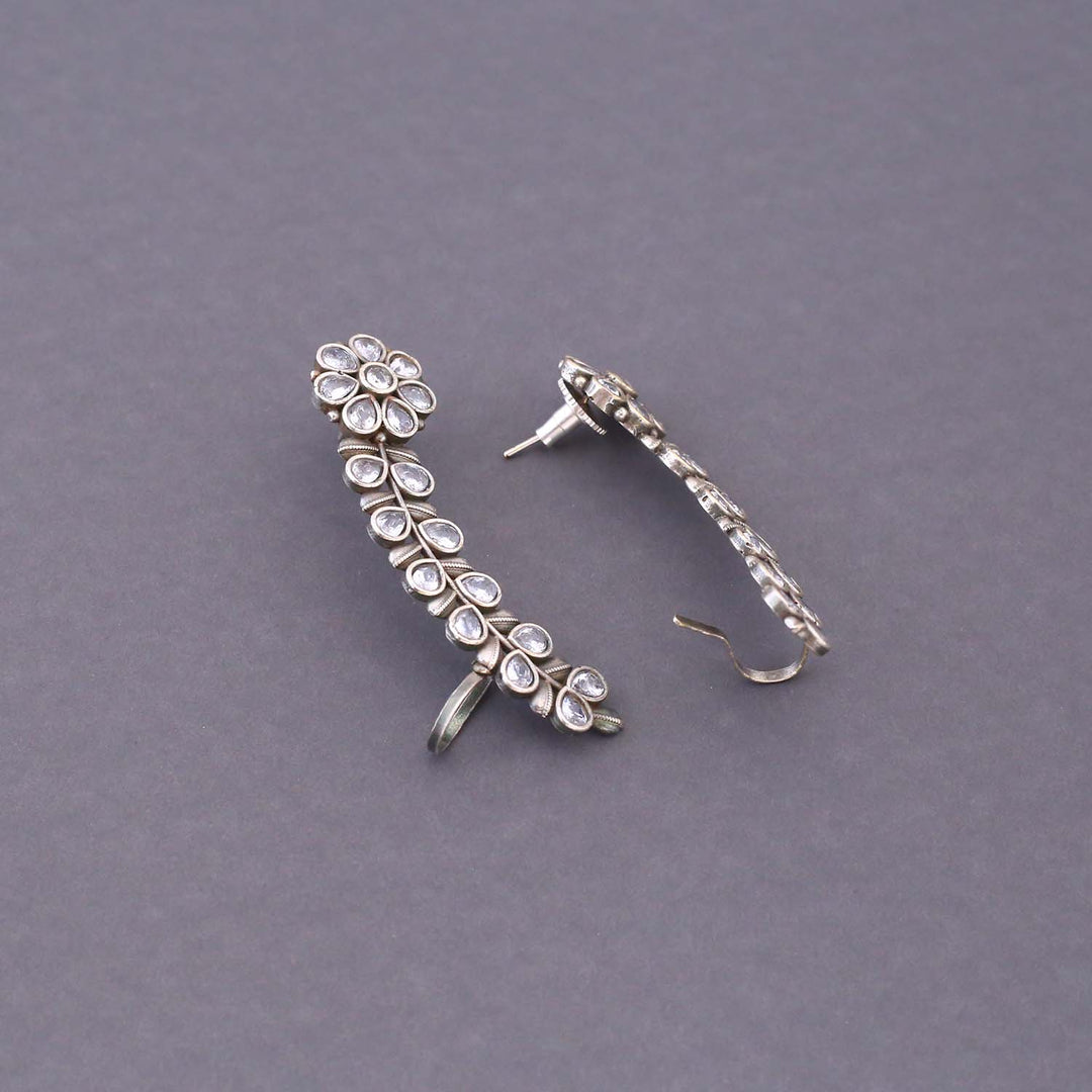 Antique Usika Oxidised Studs