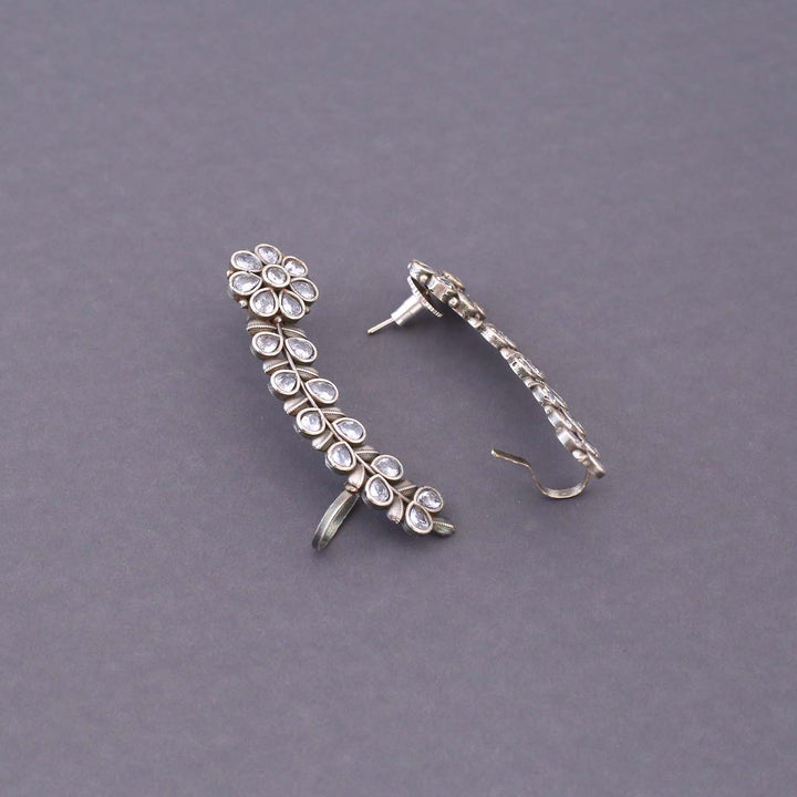 Antique Usika Oxidised Studs