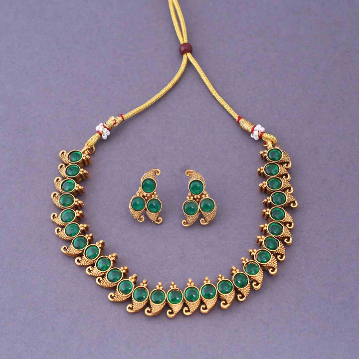 Asthuni Reversible Antique Jewellery Set - New Arrival