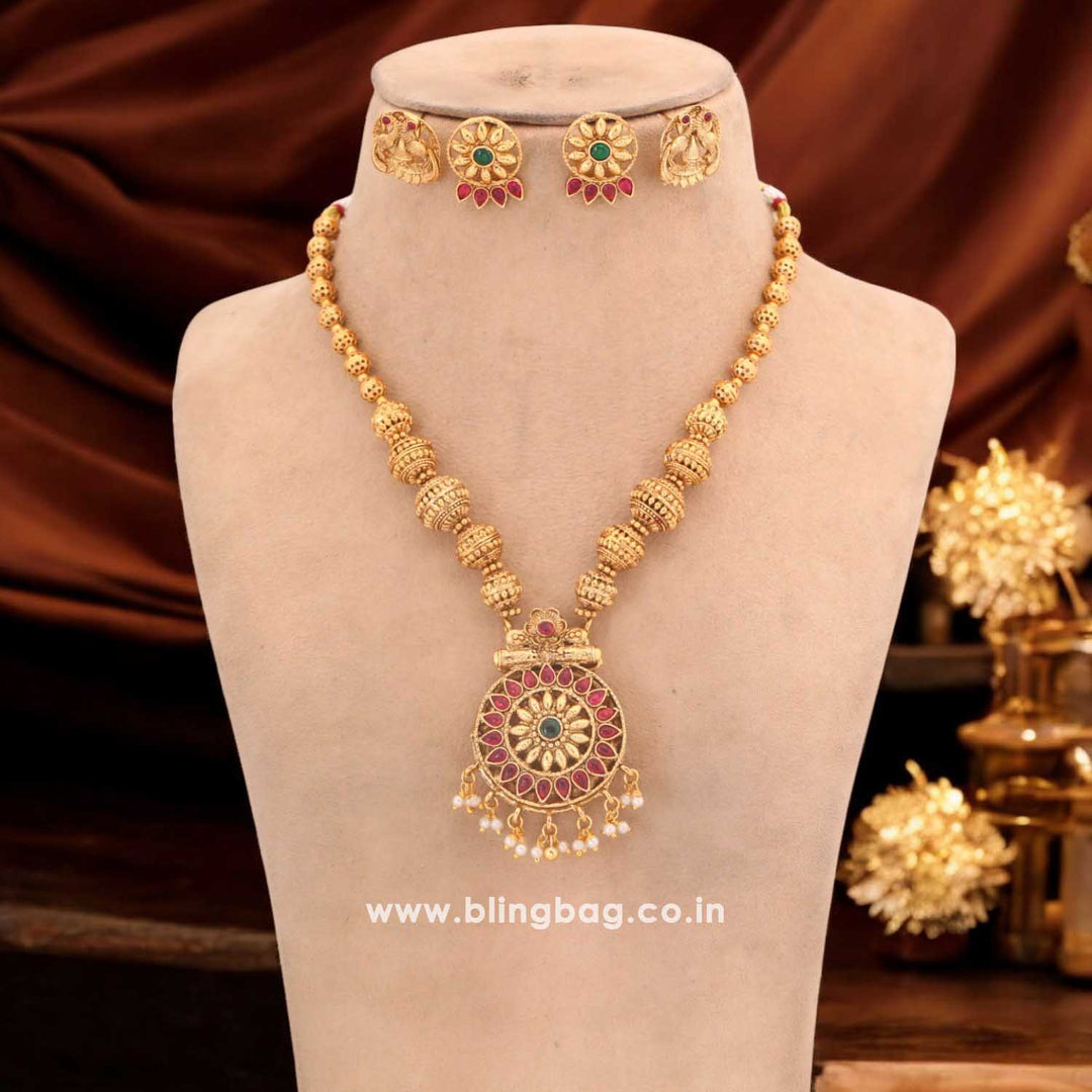 Barnali Reversible Antique Jewellery Set - New Arrival