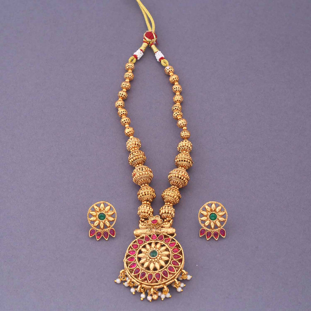 Barnali Reversible Antique Jewellery Set - New Arrival