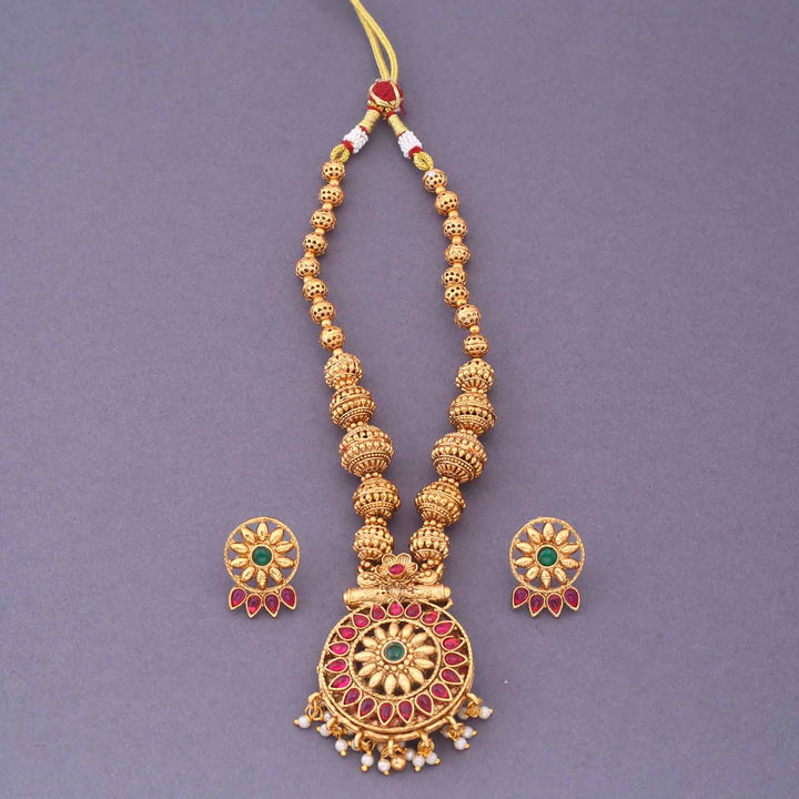 Barnali Reversible Antique Jewellery Set - New Arrival