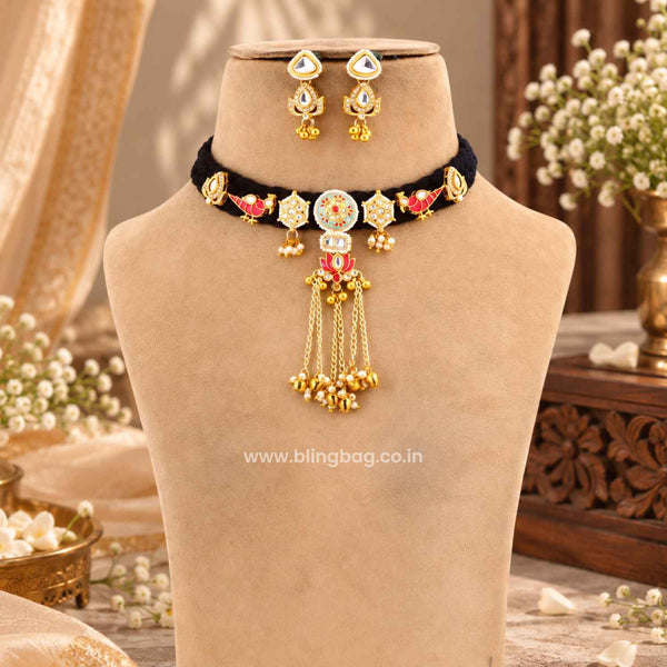 Black Ruhika Kundan Jewellery Set - New Arrival