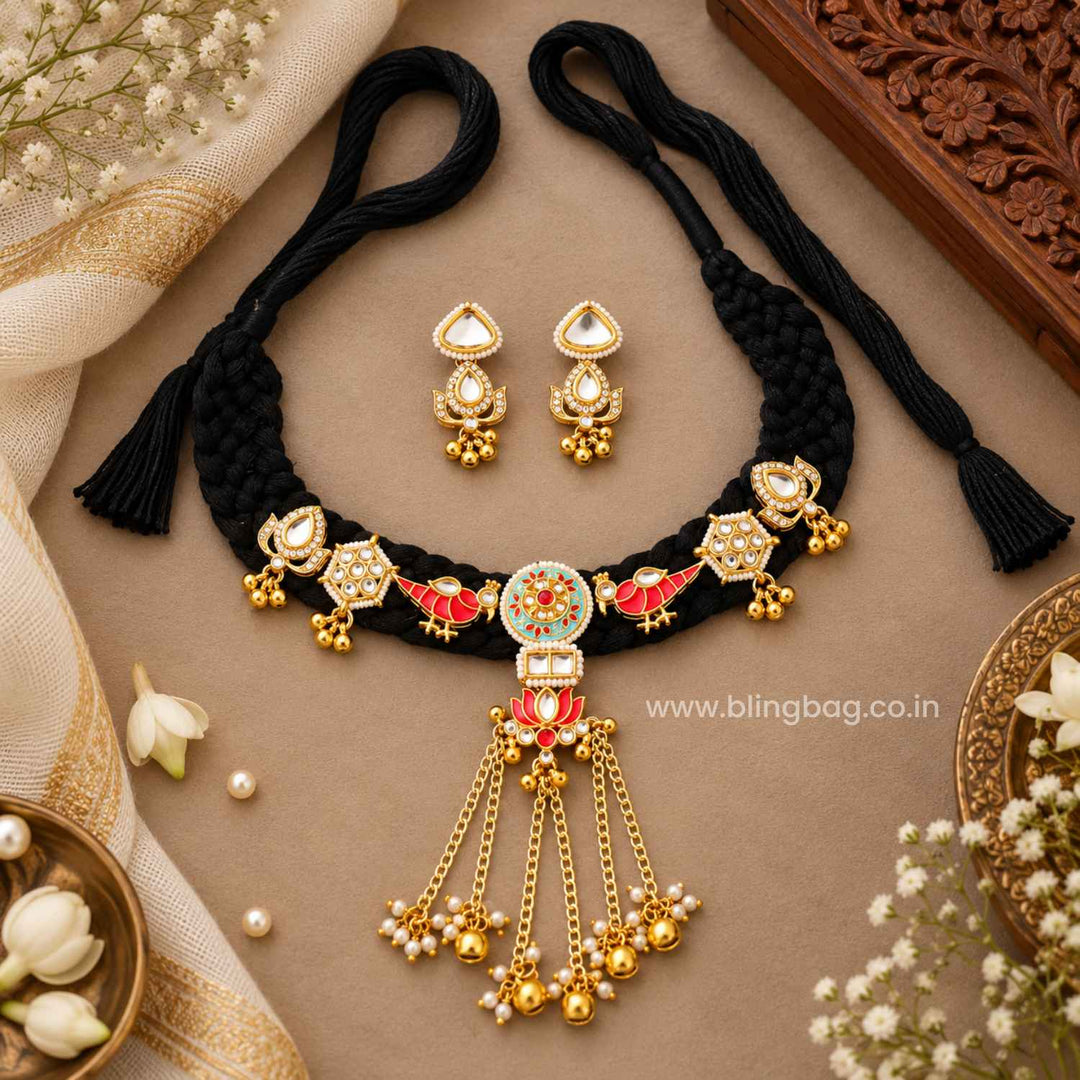 Black Ruhika Kundan Jewellery Set