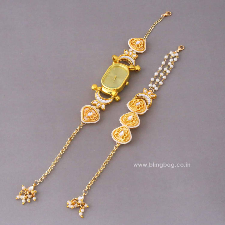 BlingBag Golden Siyaani Bracelet Watch