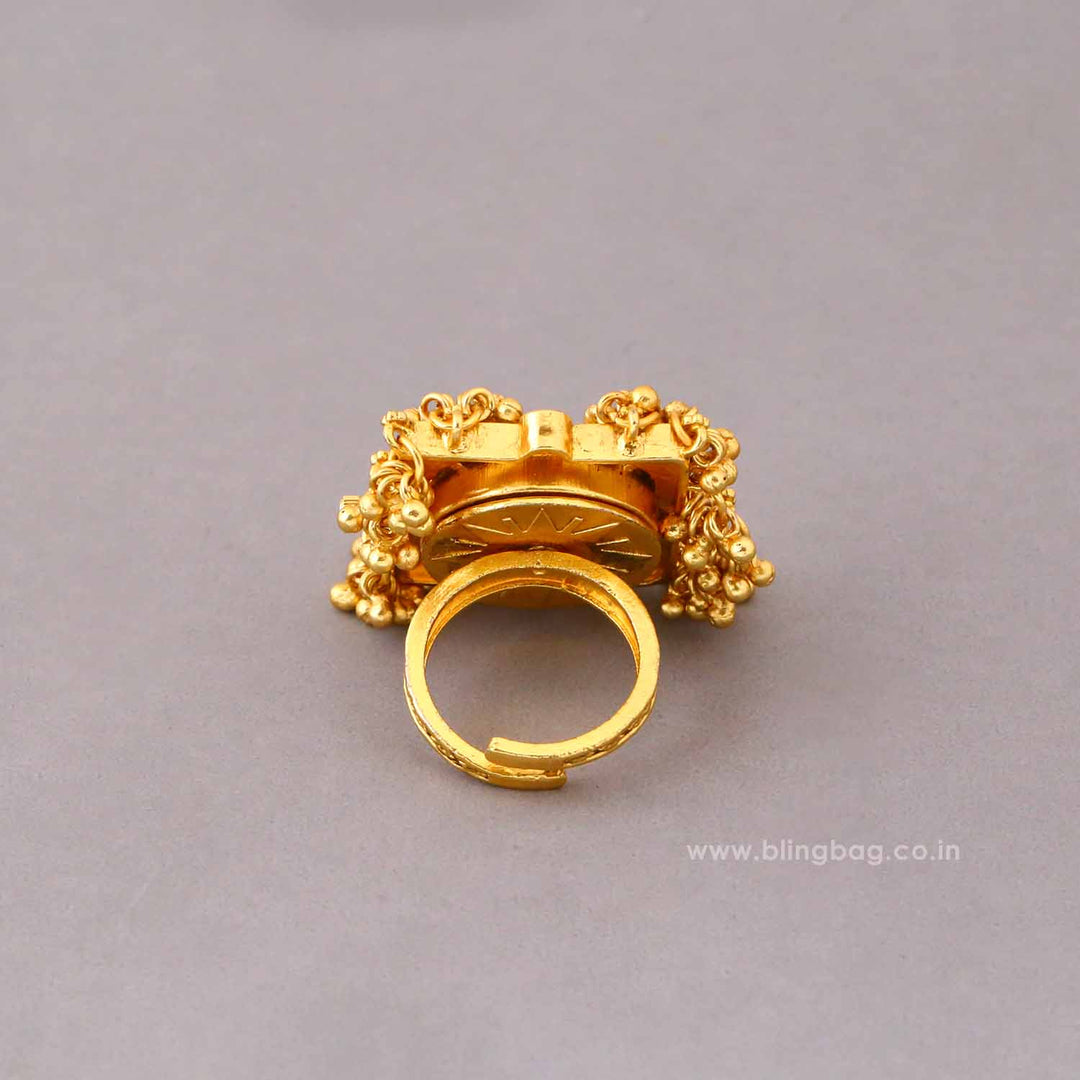 Blingbag Multicolor Aaranya Ring Watch