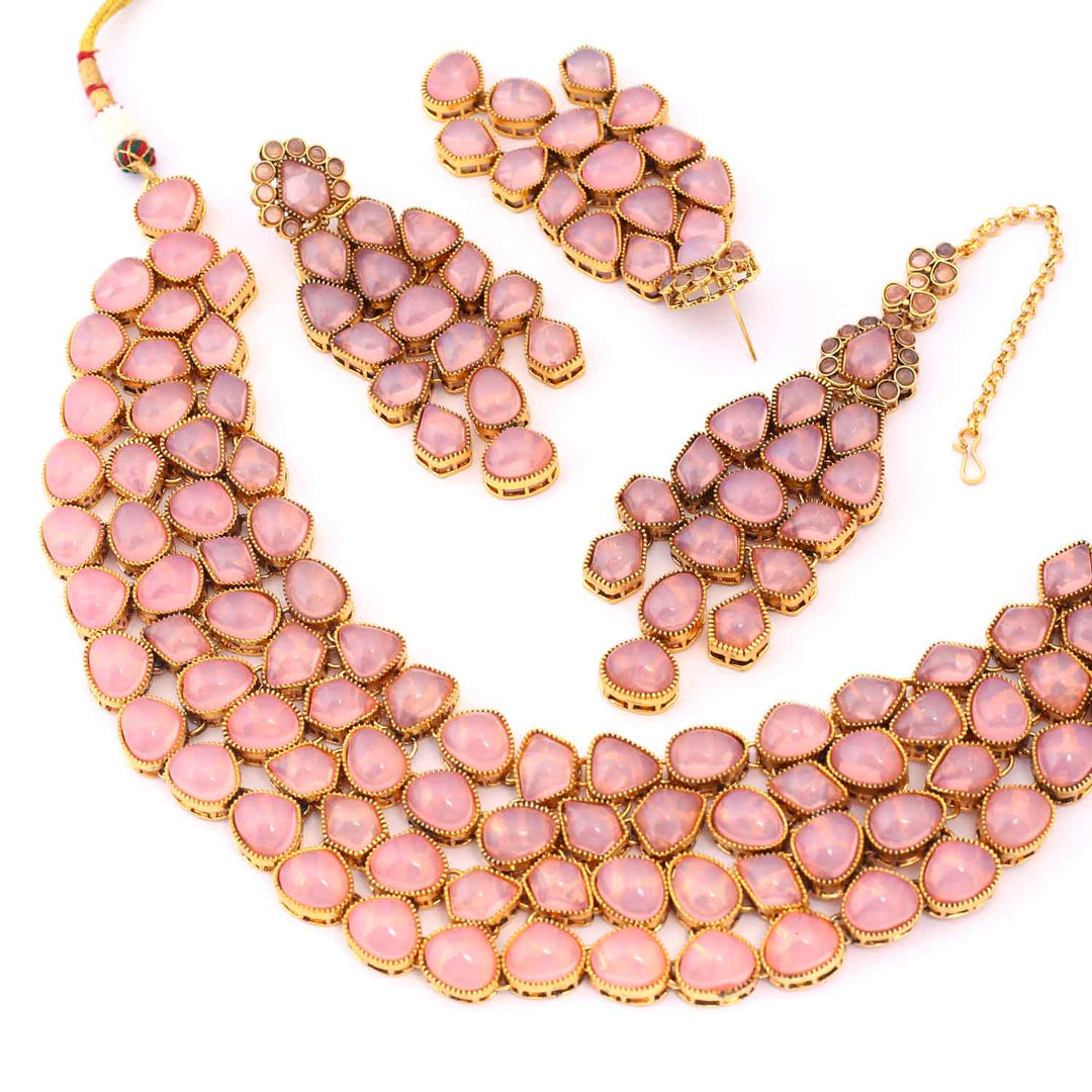Blush Aadarshini Kundan Jewellery Set