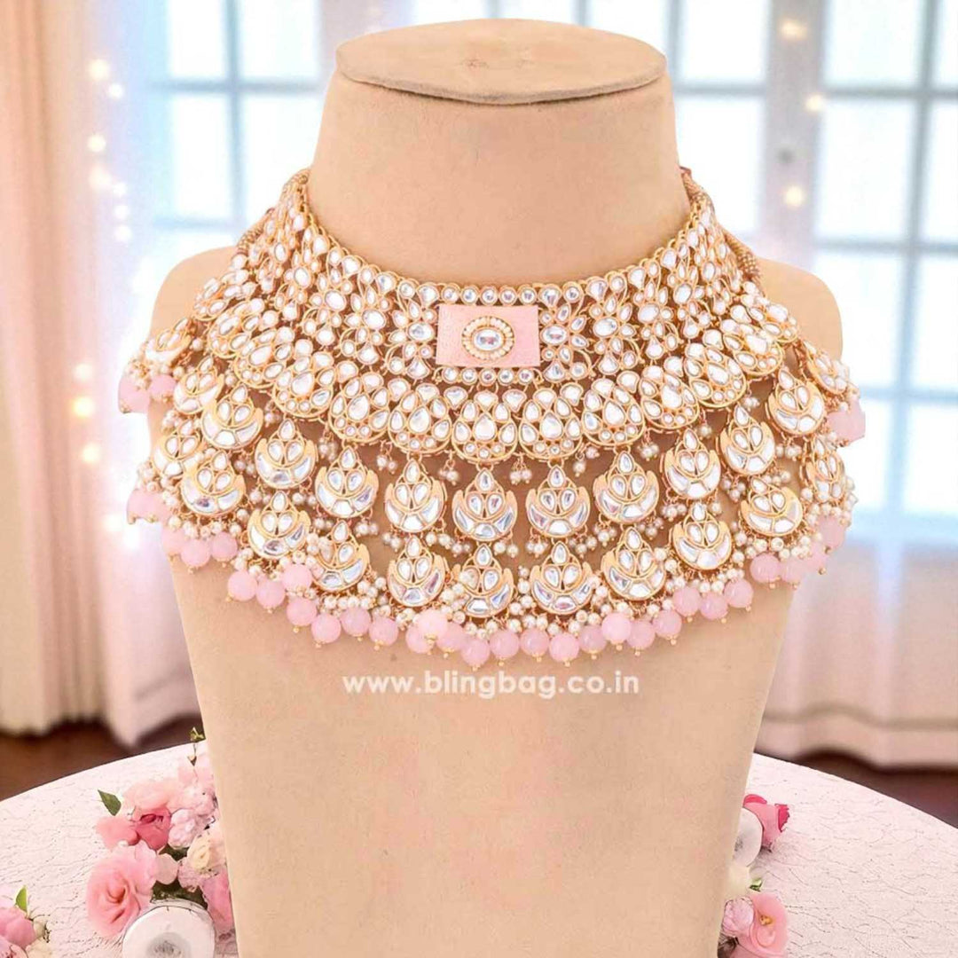 Blush Aantra Kundan Jewellery Set