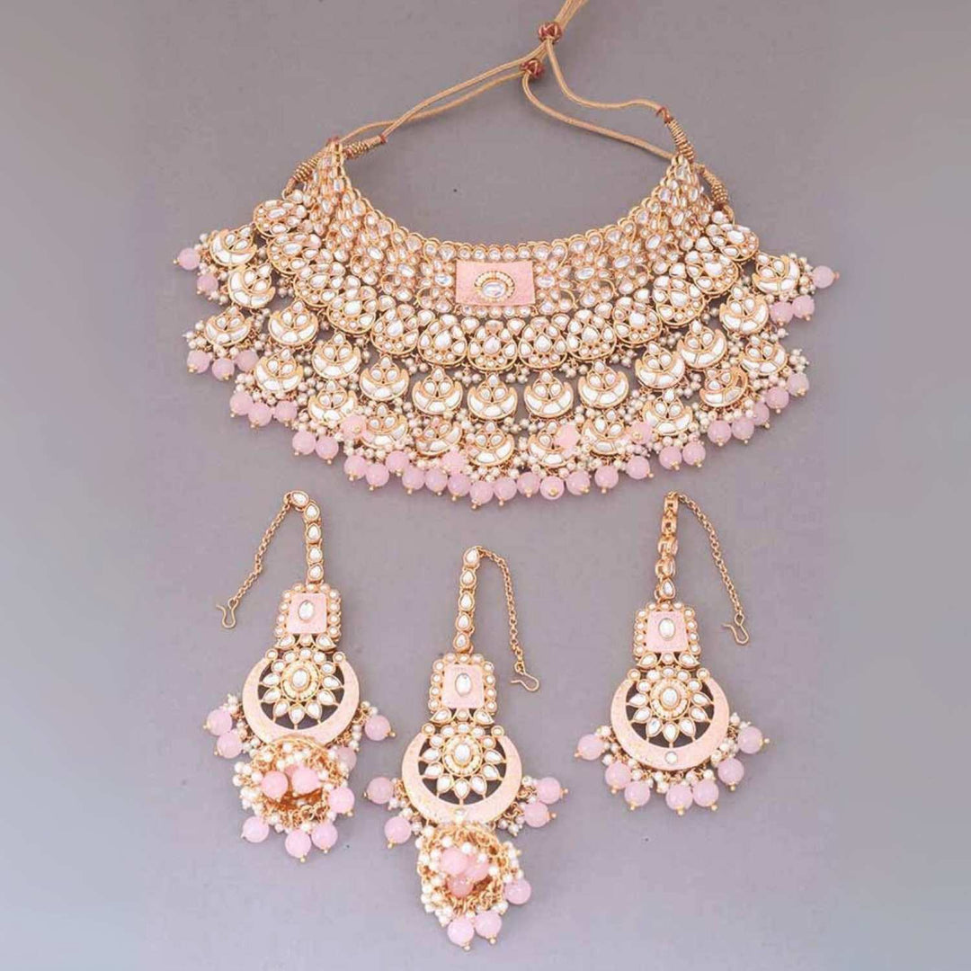 Blush Aantra Kundan Jewellery Set