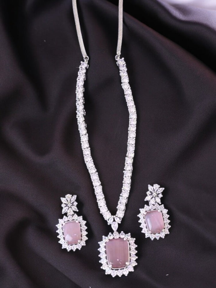 Blush Kaitlyn Pendant Set