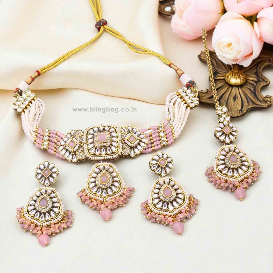 Blush Dakshina Kundan Jewellery Set
