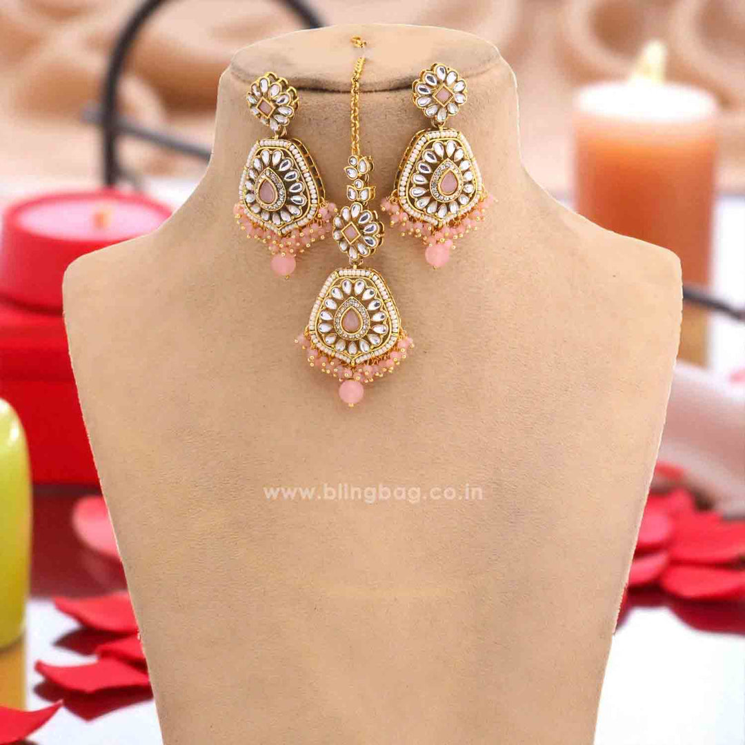 Blush Dakshina Kundan Jewellery Set