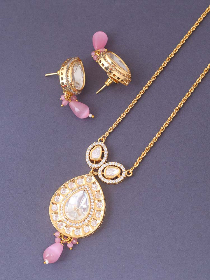Blush Dalilah Pendant Set