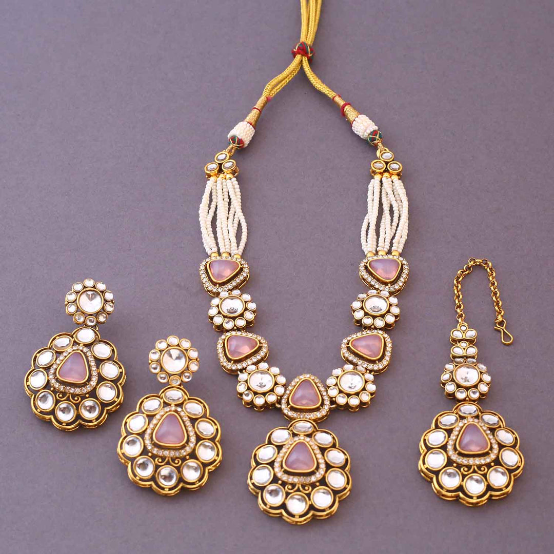 Blush Dhivyashi Kundan Jewellery Set