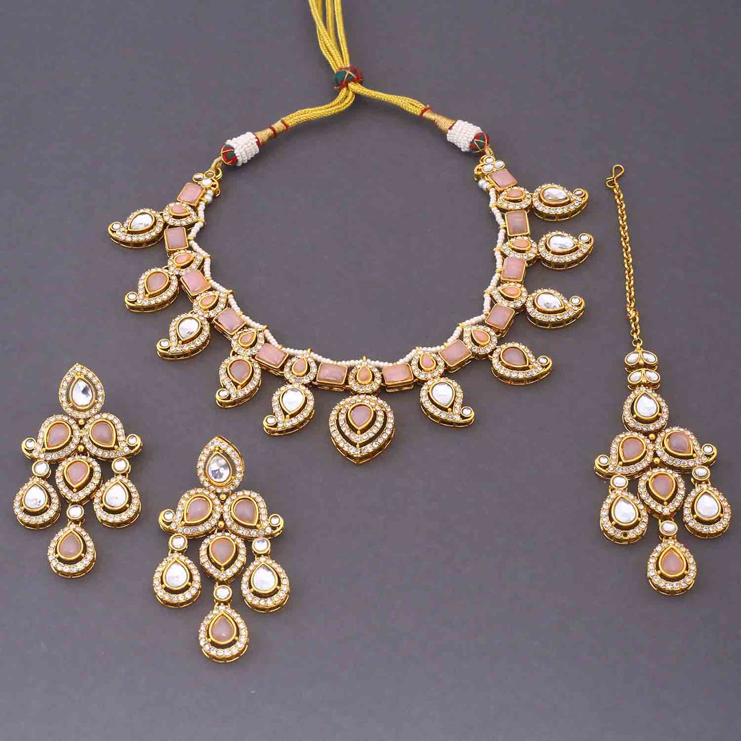 Blush Fariha Kundan Jewellery Set