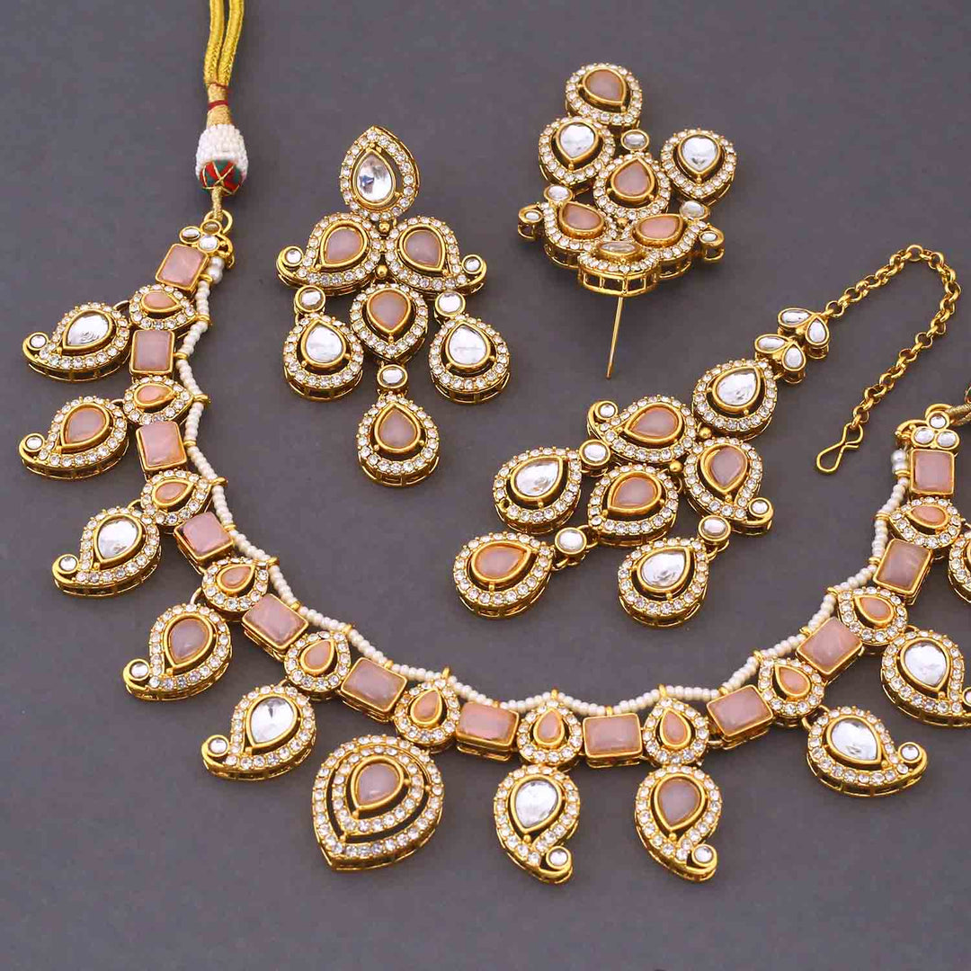 Blush Fariha Kundan Jewellery Set