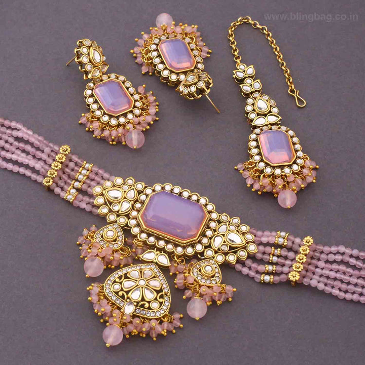 Blush Gayatri Kundan Jewellery Set