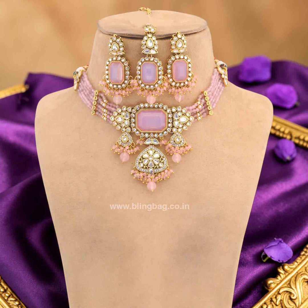 Blush Gayatri Kundan Jewellery Set