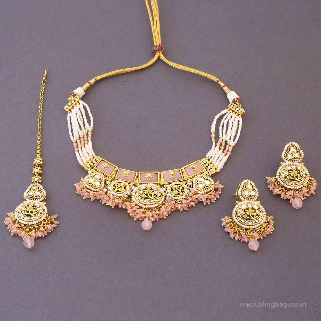 Blush Gyanada Kundan Jewellery Set