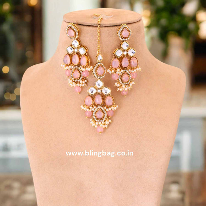 Blush Kaviya Kundan Jewellery Set