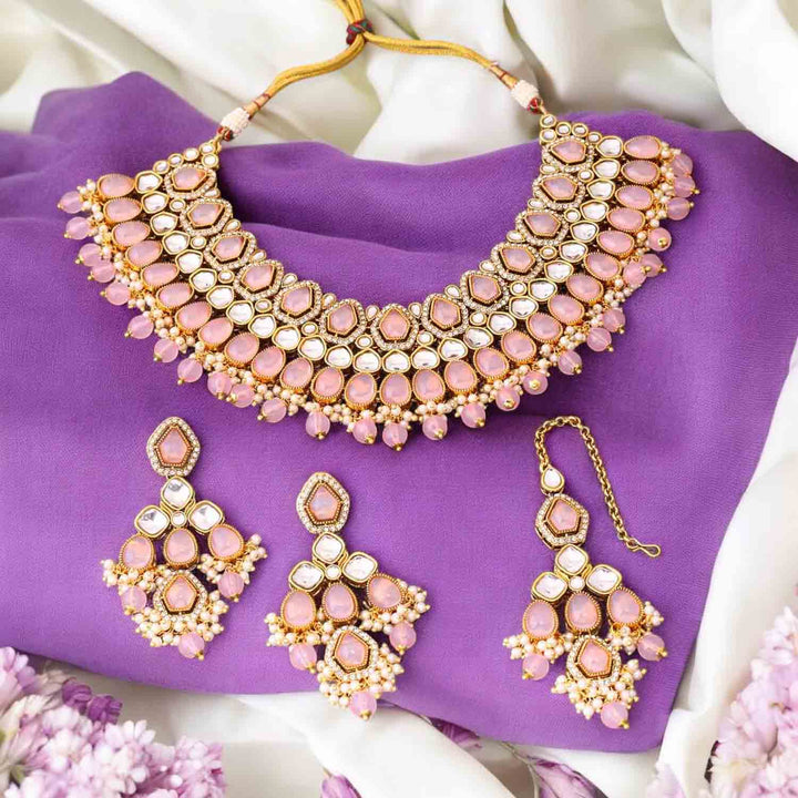 Blush Kaviya Kundan Jewellery Set