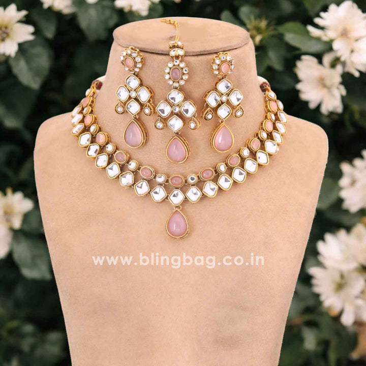 Blush Kharuya Kundan Jewellery Set