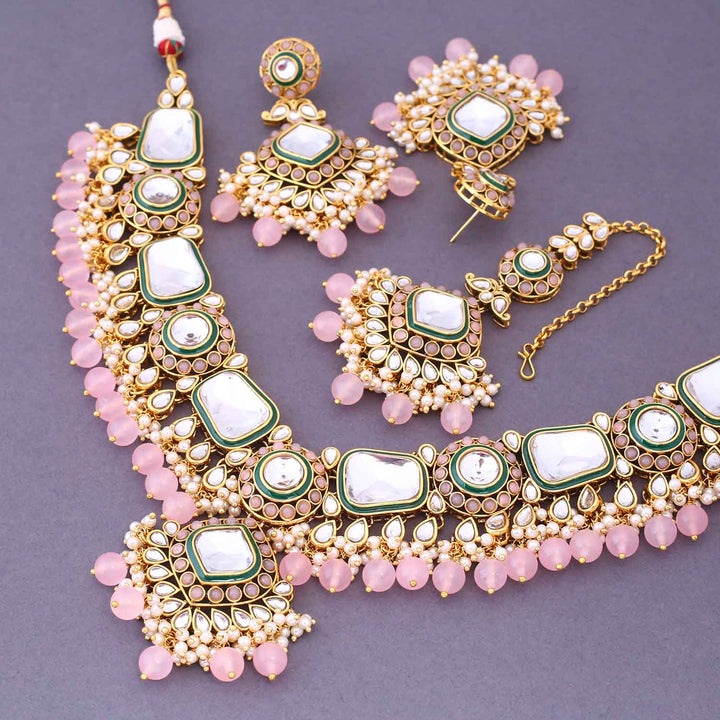 Blush Kunti Kundan Jewellery Set