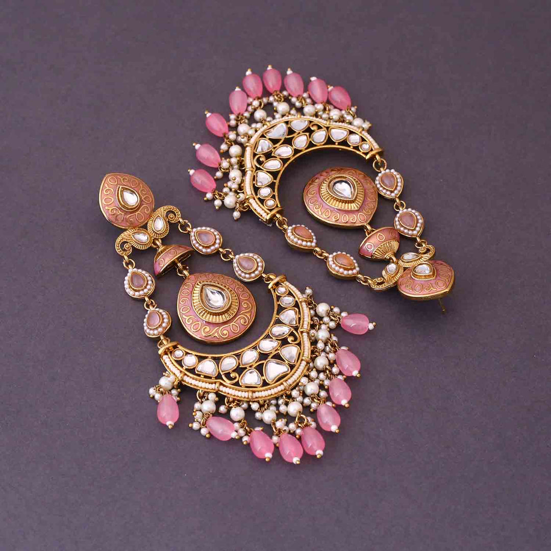 Blush Urshi Chandbalis