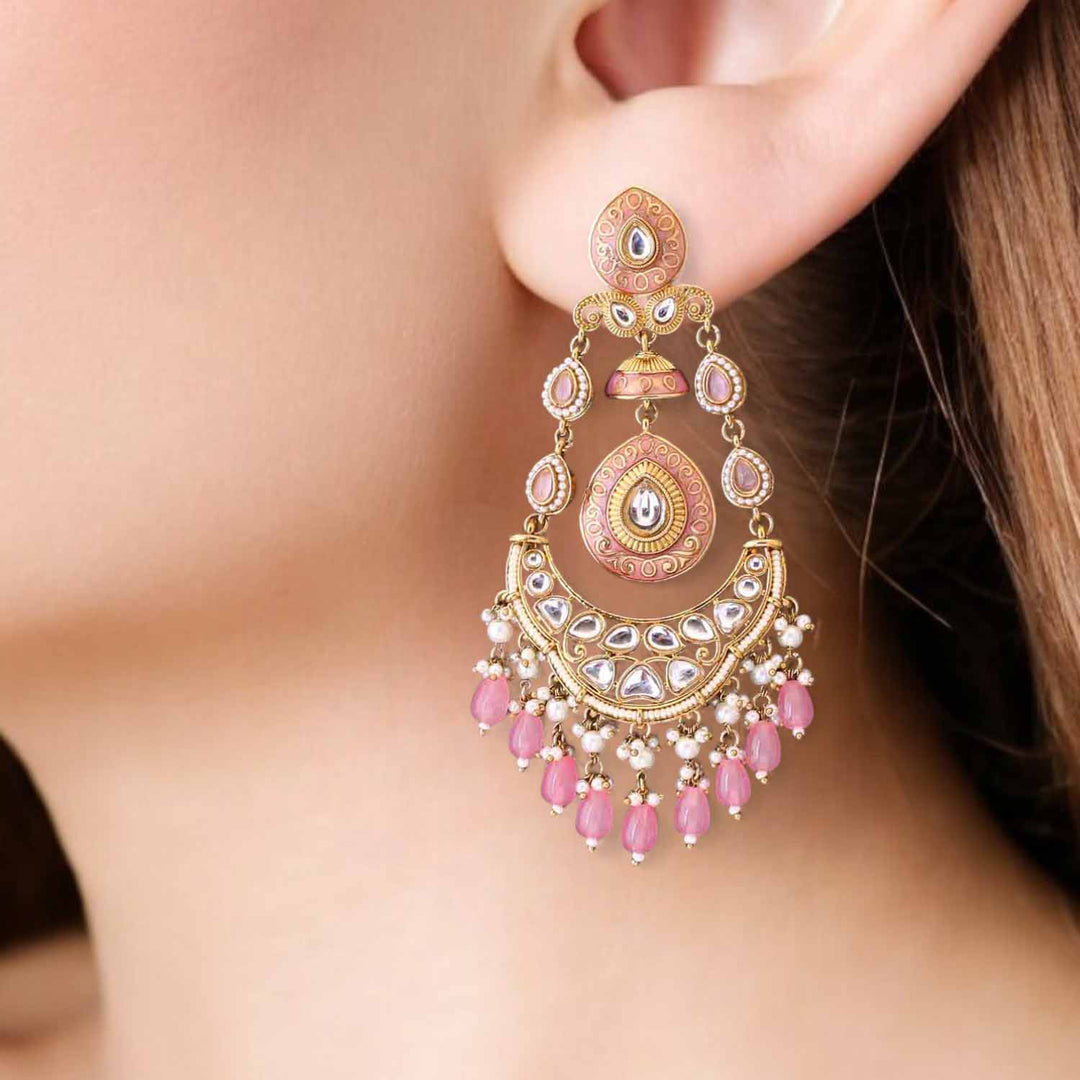 Blush Urshi Chandbalis