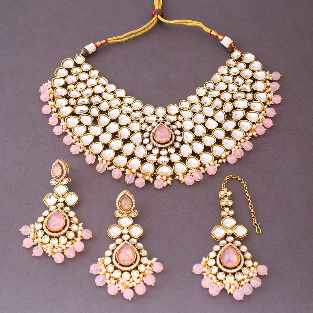 Blush Vandanti Kundan Jewellery Set