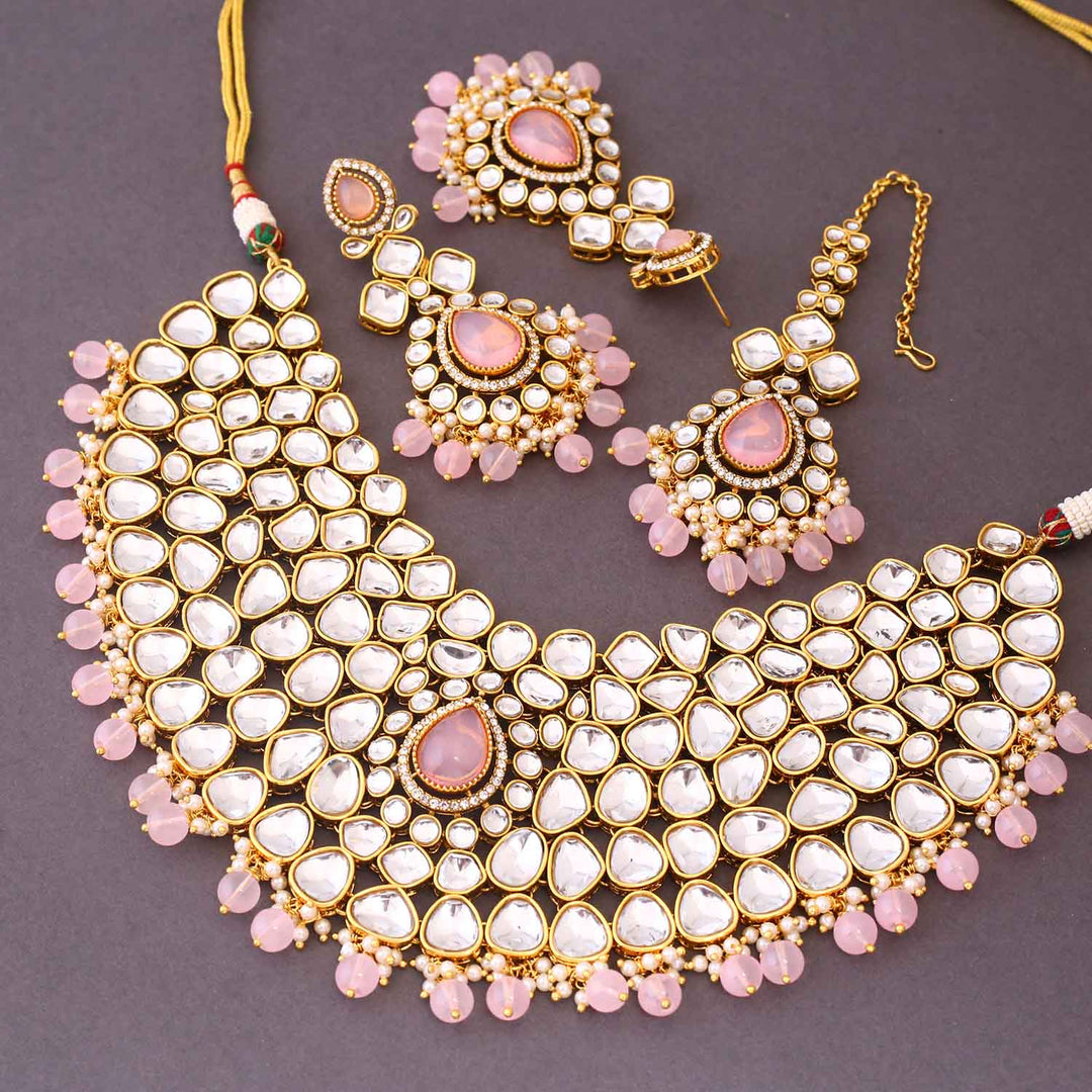 Blush Vandanti Kundan Jewellery Set