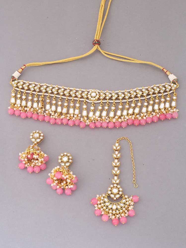 Coral Aanandi Kundan Jewellery Set