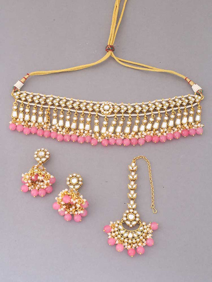 Coral Aanandi Kundan Jewellery Set