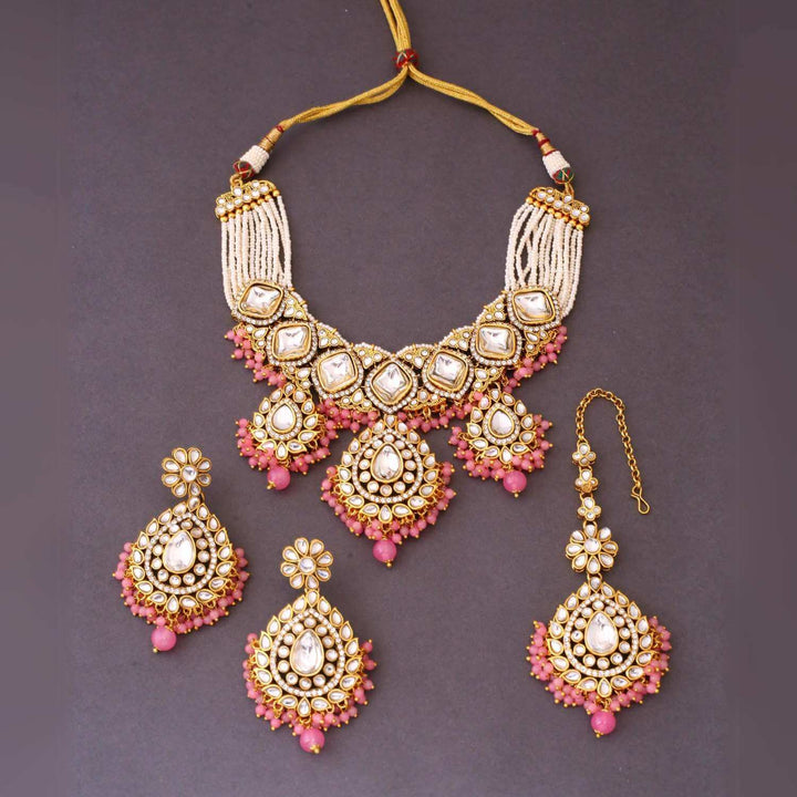 Coral Bhavya Kundan Jewellery Set