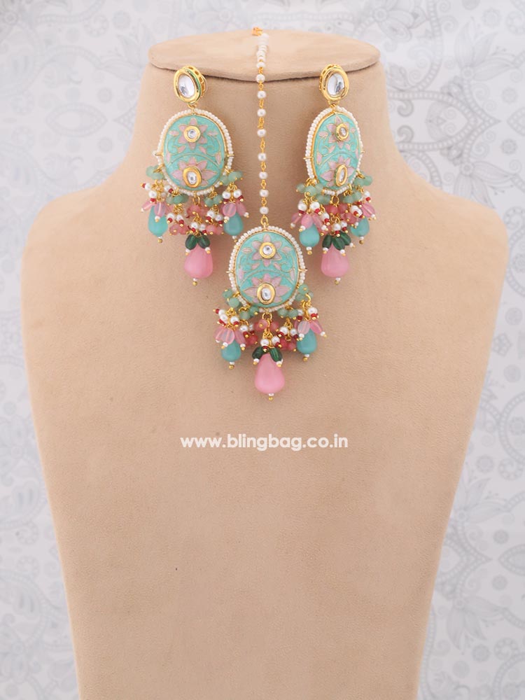 Coral Eeshika Jewellery Set