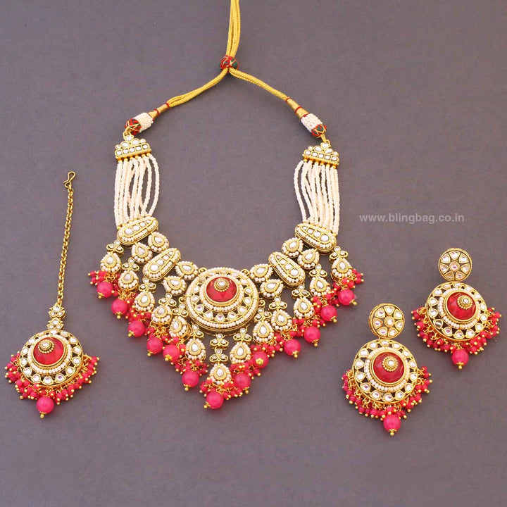 Coral Kanoosh Kundan Jewellery Set